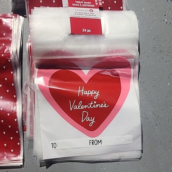 💥5/$25 SALE | BUNDLE TO SAVE | (4) 24 Piece Treat Bags / Favor Bags - Picture 4 of 4